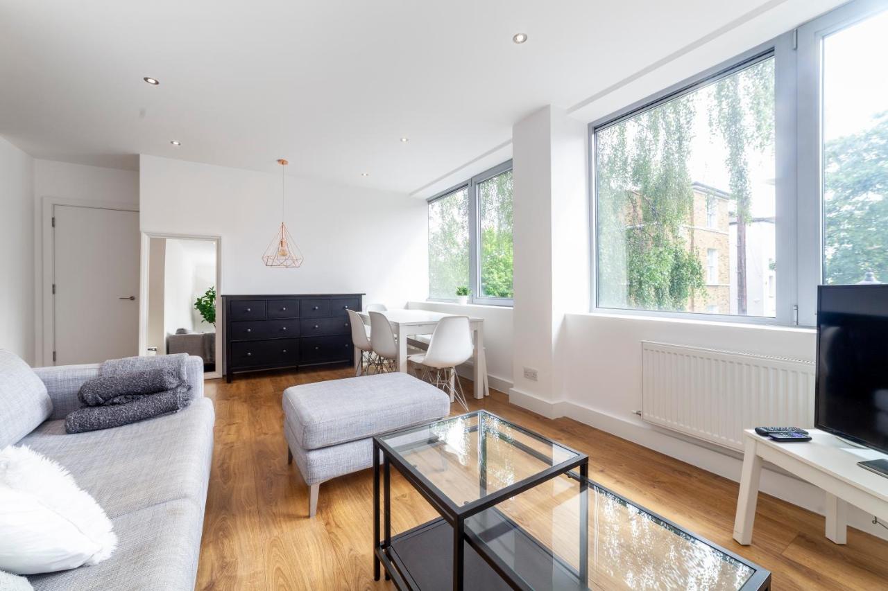 Modern And Bright 2 Bdr Flat In Clapham Common Apartment ลอนดอน ภายนอก รูปภาพ